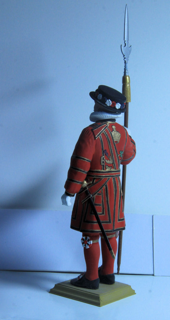 Yeoman of the Guard 1/12 Scale Model by Airfix