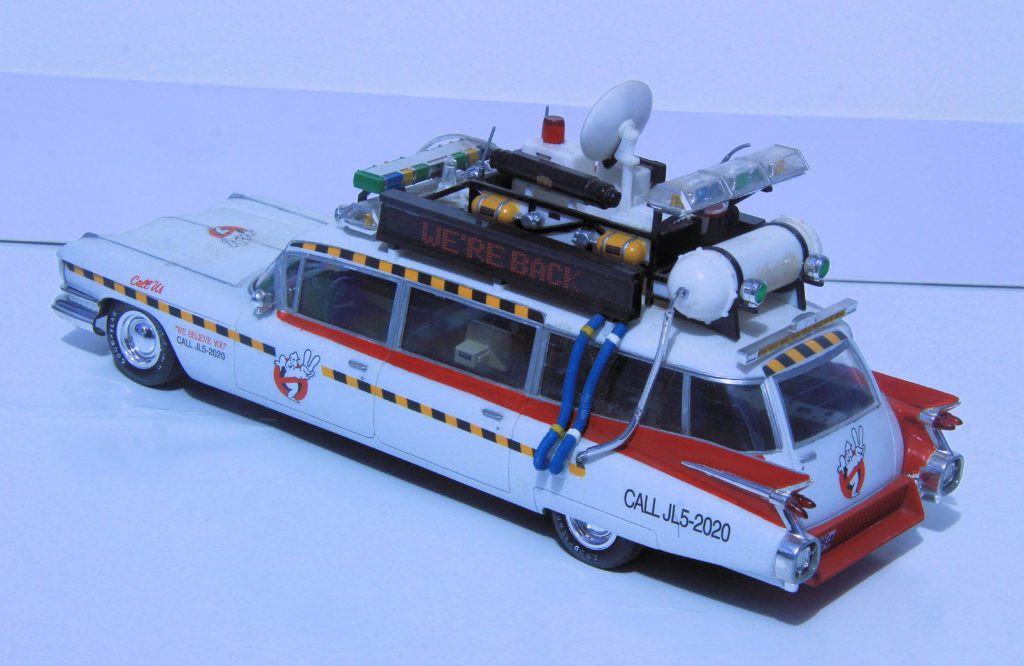 Ghostbusters ECTO-1A 1/25 Scale Model