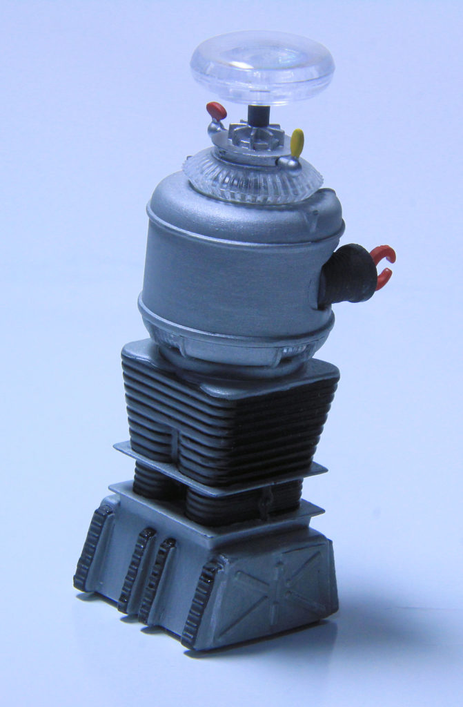 The Robot from Lost In Space 1/24 Scale Model by Moebius Models