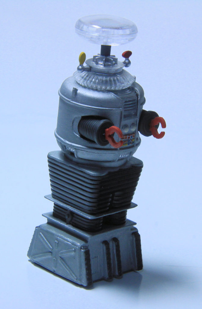 The Robot from Lost In Space 1/24 Scale Model by Moebius Models