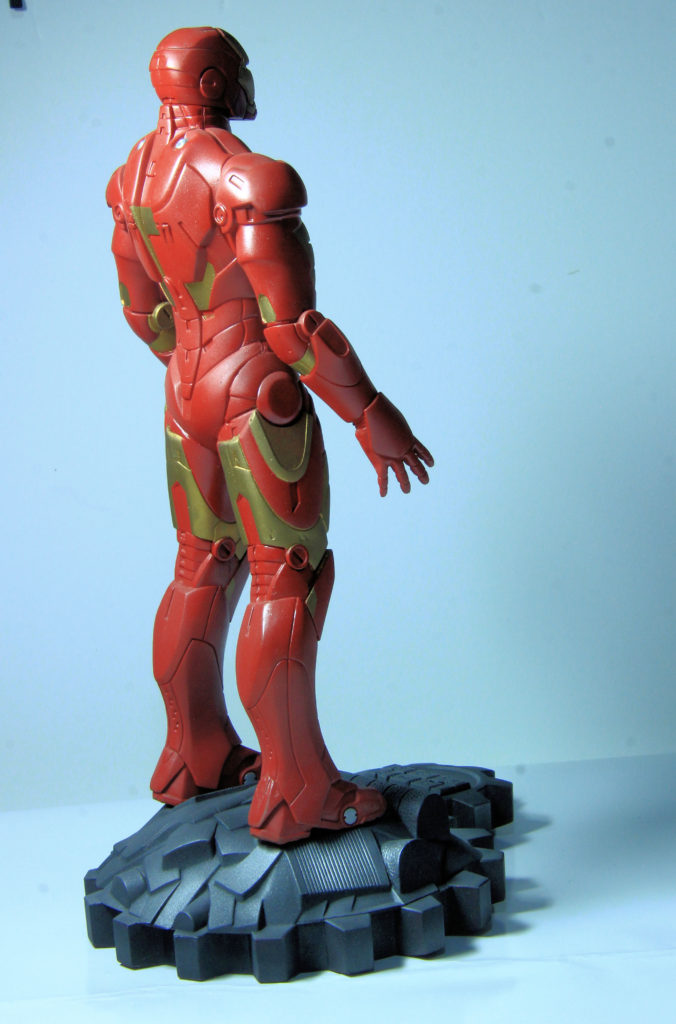 Iron Man 1/8 Scale Model by Moebius Models