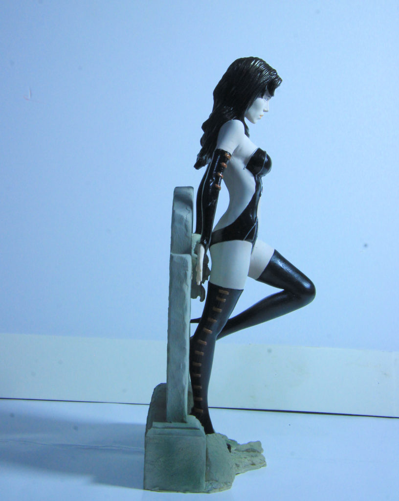 Selene The Vampire 1/8 Model Figure