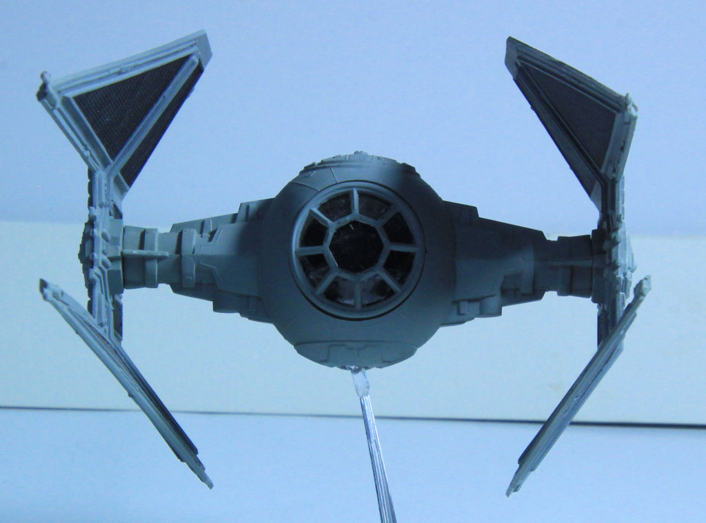 Star Wars Return of the Jedi TIE Interceptor 1/51 Scale Model By MPC/ERTL