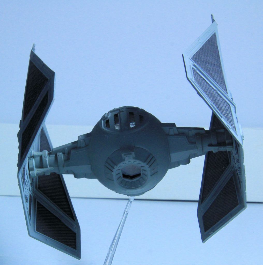 Star Wars Return of the Jedi TIE Interceptor 1/51 Scale Model By MPC/ERTL