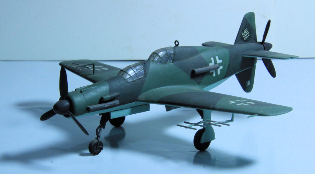 Dornier Do 335 A-6 1/72 Scale Model by Revell