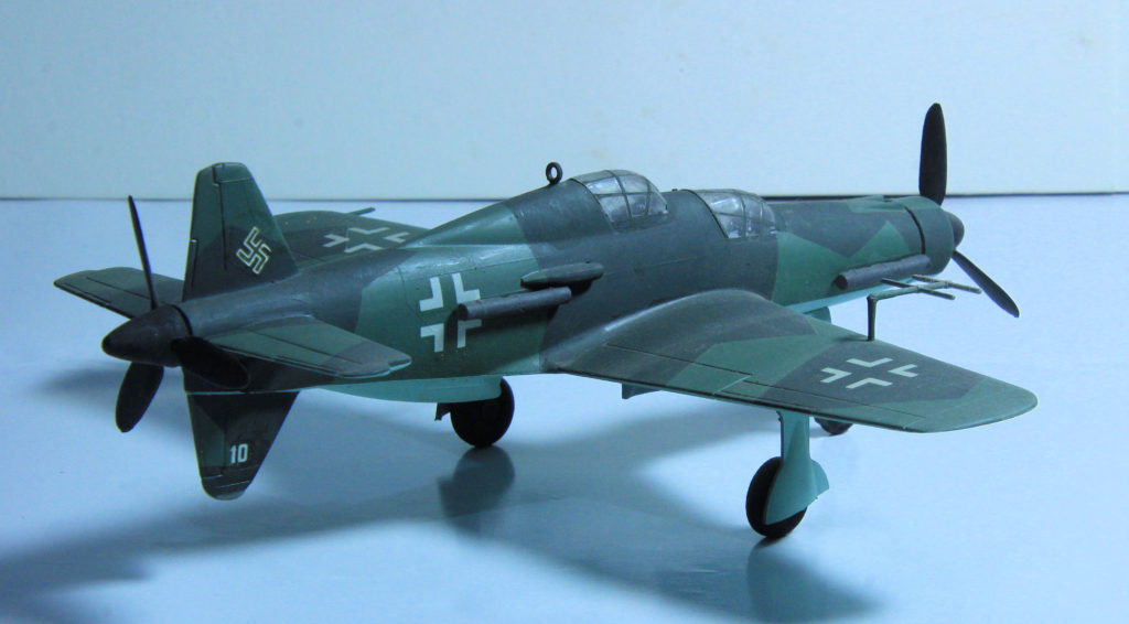 Dornier Do 335 A-6 1/72 Scale Model by Revell