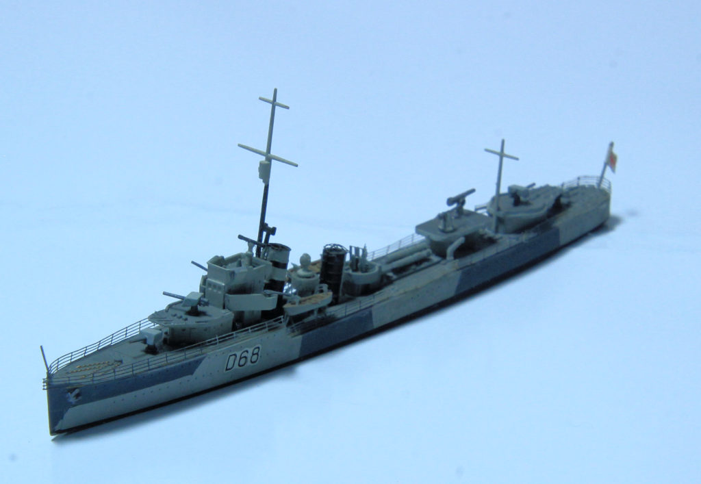 HMAS Vampire D68 1/700 Scale Model by Tamiya