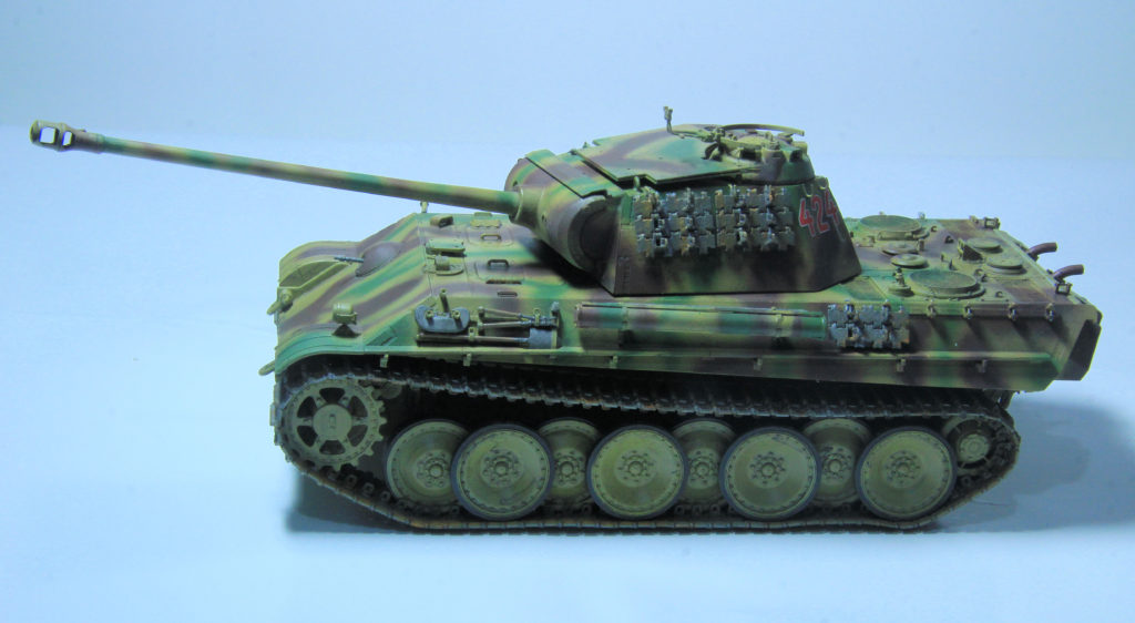 Panzerkampfwagen V Panther G Pz.Rgt. 26, 1 Kp. Red 424 (Lt. Hinz)