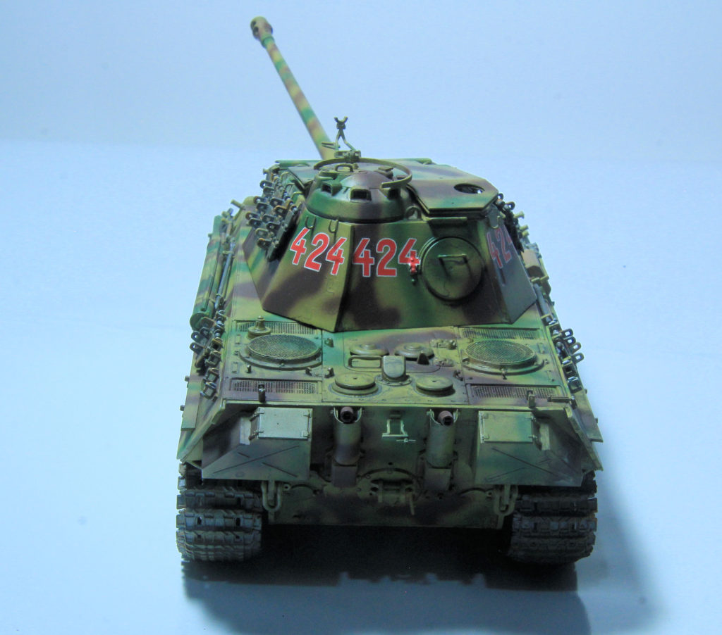 Panzerkampfwagen V Panther G Pz.Rgt. 26, 1 Kp. Red 424 (Lt. Hinz)