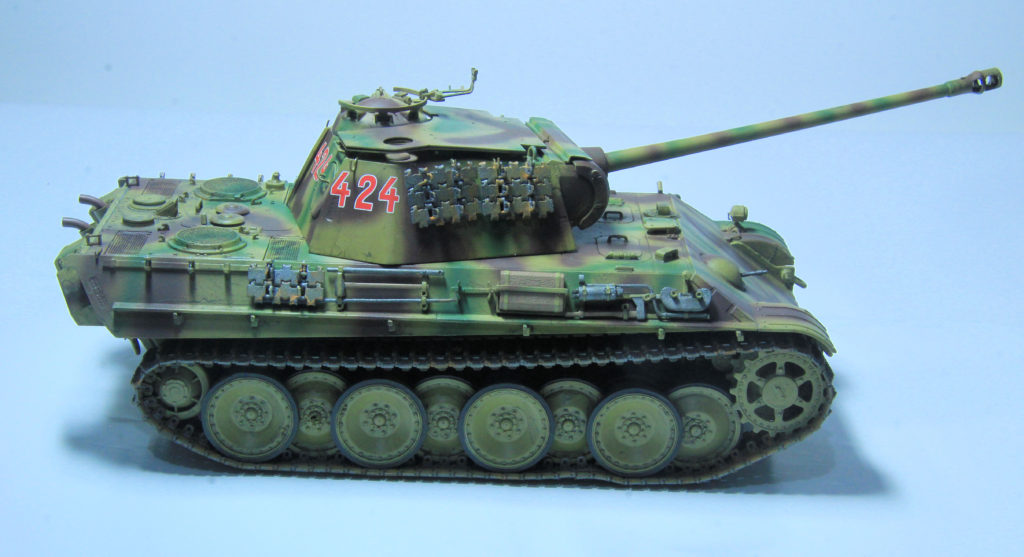 Panzerkampfwagen V Panther G Pz.Rgt. 26, 1 Kp. Red 424 (Lt. Hinz)