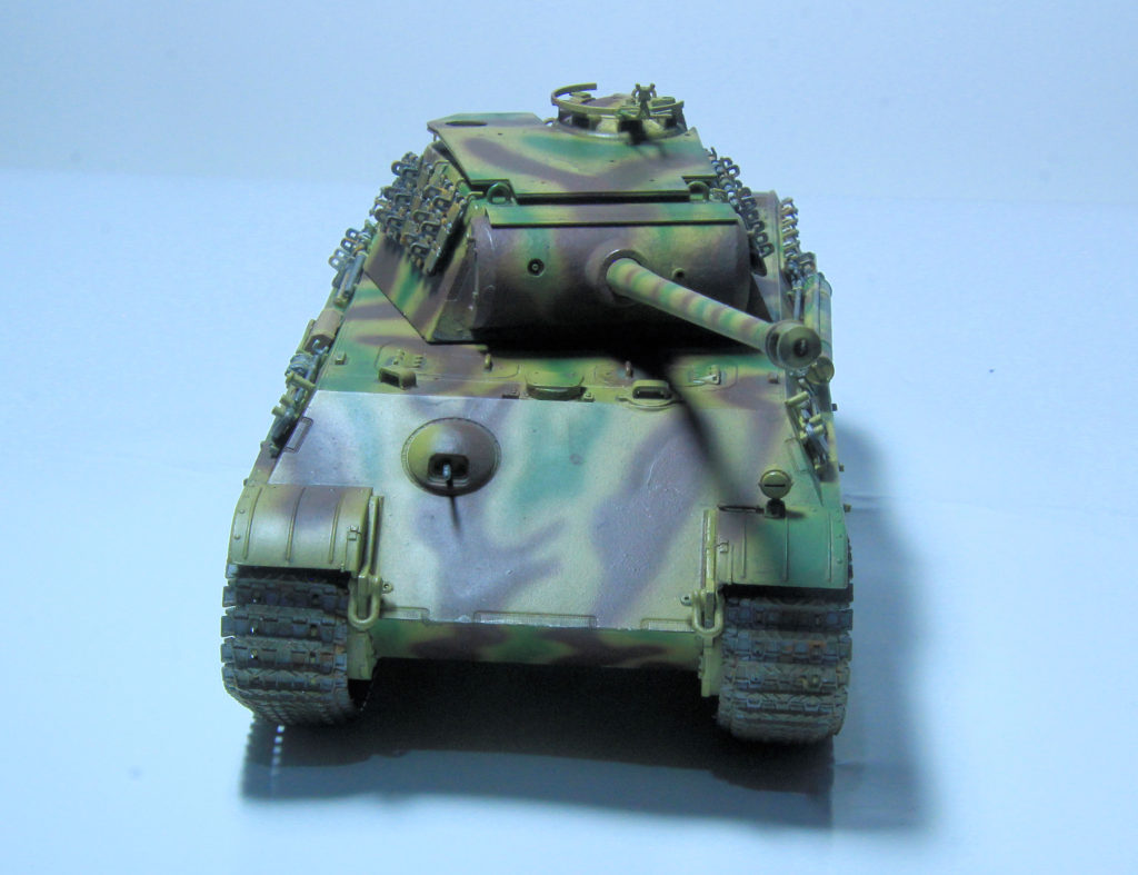 Panzerkampfwagen V Panther G Pz.Rgt. 26, 1 Kp. Red 424 (Lt. Hinz)