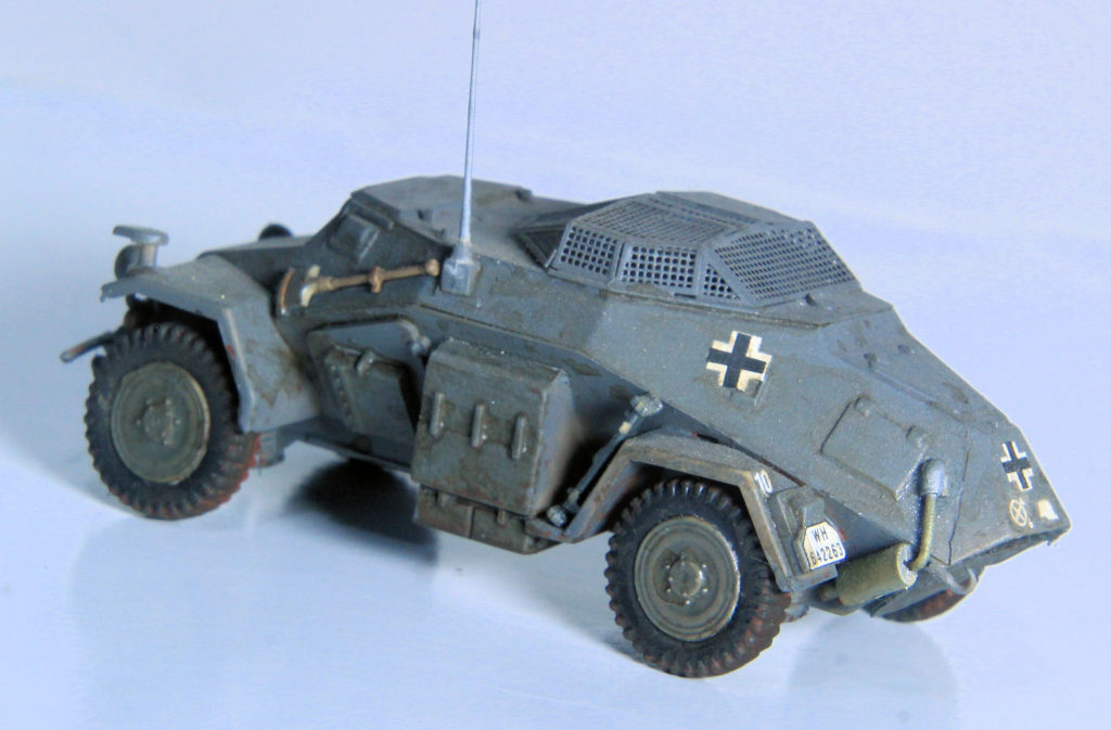 Sd.Kfz. 260 German Radio Communication Vehicle 1/72 Scale Model by ICM