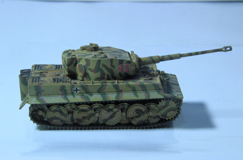 Panzerkampfwagen VI Tiger I Ausf. E 'Last Model' 1/72 Scale Model By Hasegawa