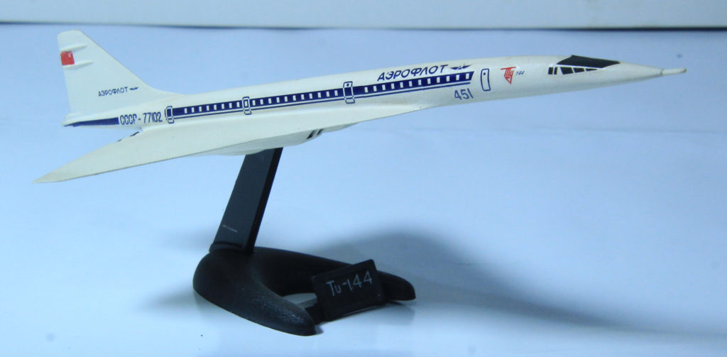 Tupolev Tu-144S in Aeroflot Markings 1/360 Scale Model by Academy