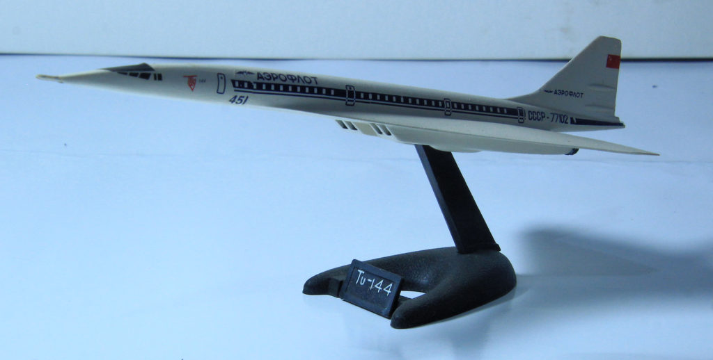 Tupolev Tu-144S in Aeroflot Markings 1/360 Scale Model by Academy