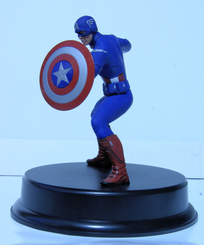 Marvel Avengers Captain America 1/9 Scale Figure by Dragon