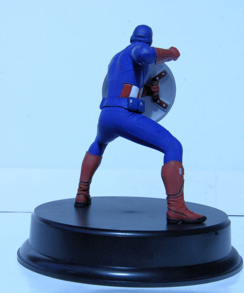 Marvel Avengers Captain America 1/9 Scale Figure by Dragon