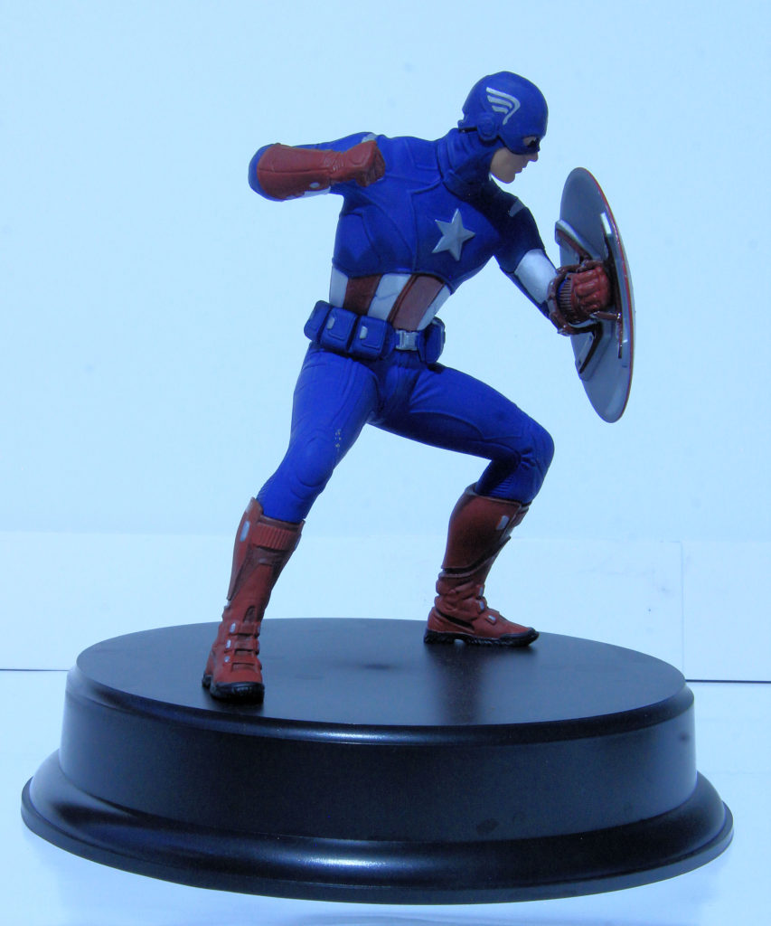 Marvel Avengers Captain America 1/9 Scale Figure by Dragon