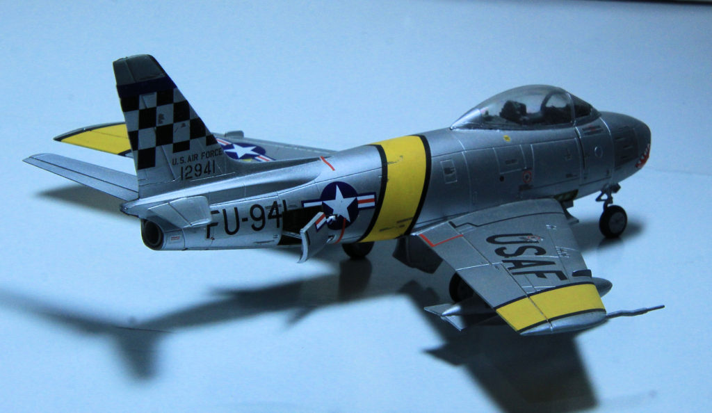 North American F-86F-5-NA Sabre of the16 FIS, 51 FIG FU-941 (Lt. Dick Geiger) Suwon AB Korea 1952