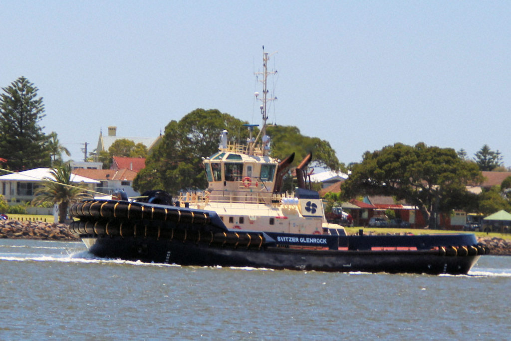 Harbour Tug Svitzer Glenrock at Newcastle Harbour 11 November 2020