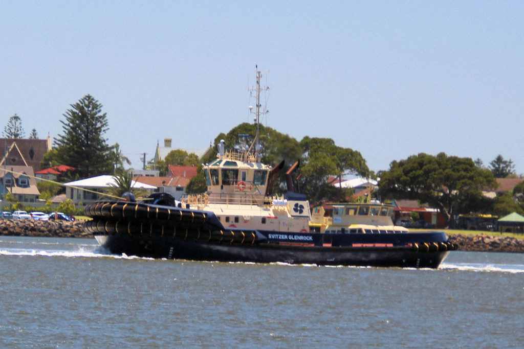 Harbour Tug Svitzer Glenrock at Newcastle Harbour 11 November 2020