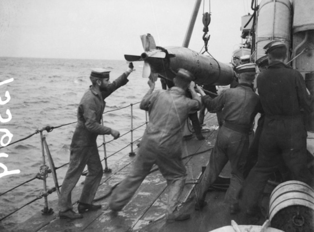 Recovering a Torpedo Aboard HMAS Vampire