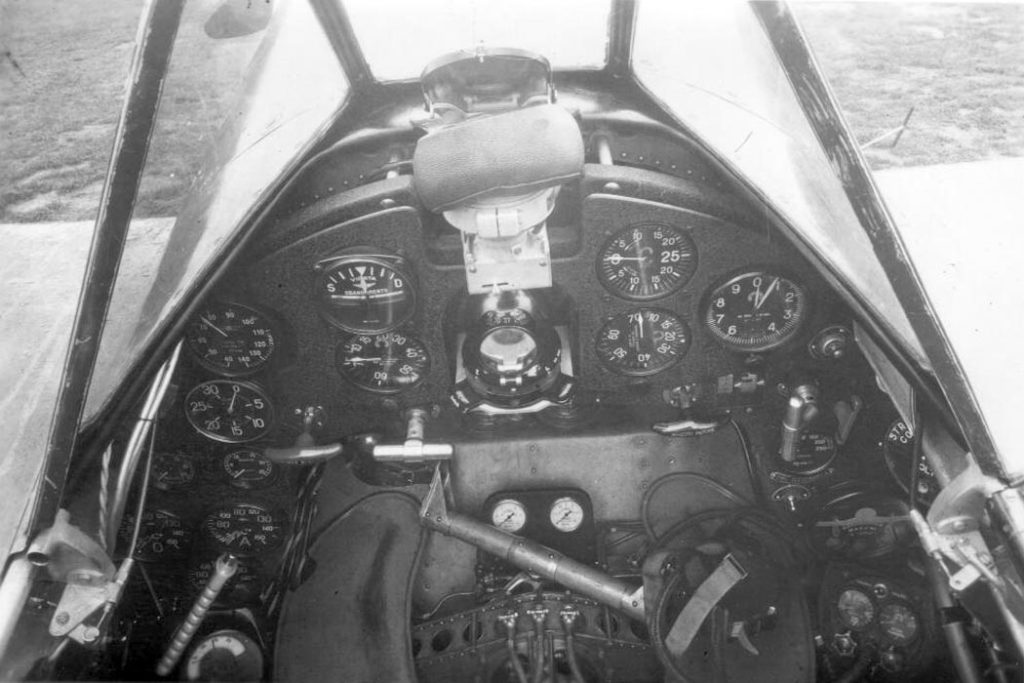 Ambrosini SAI.403 Dardo Cockpit