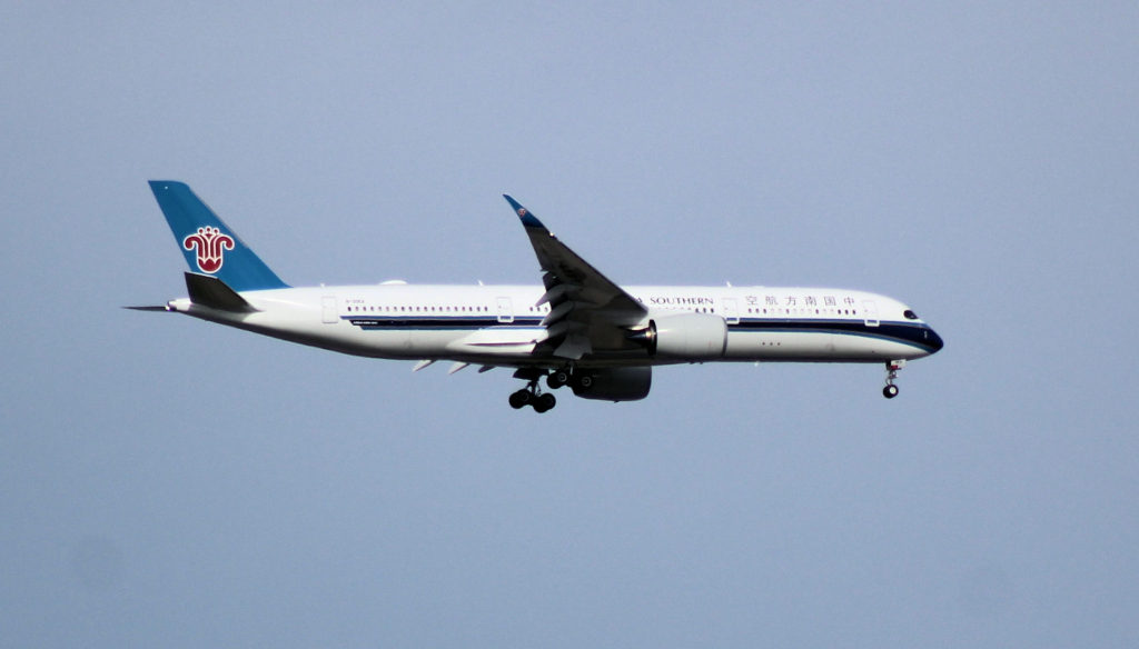 Airbus A350-941 B-30EA China Southern