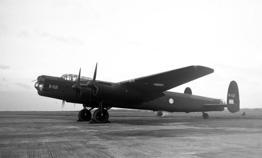 Avro Lincoln B-021