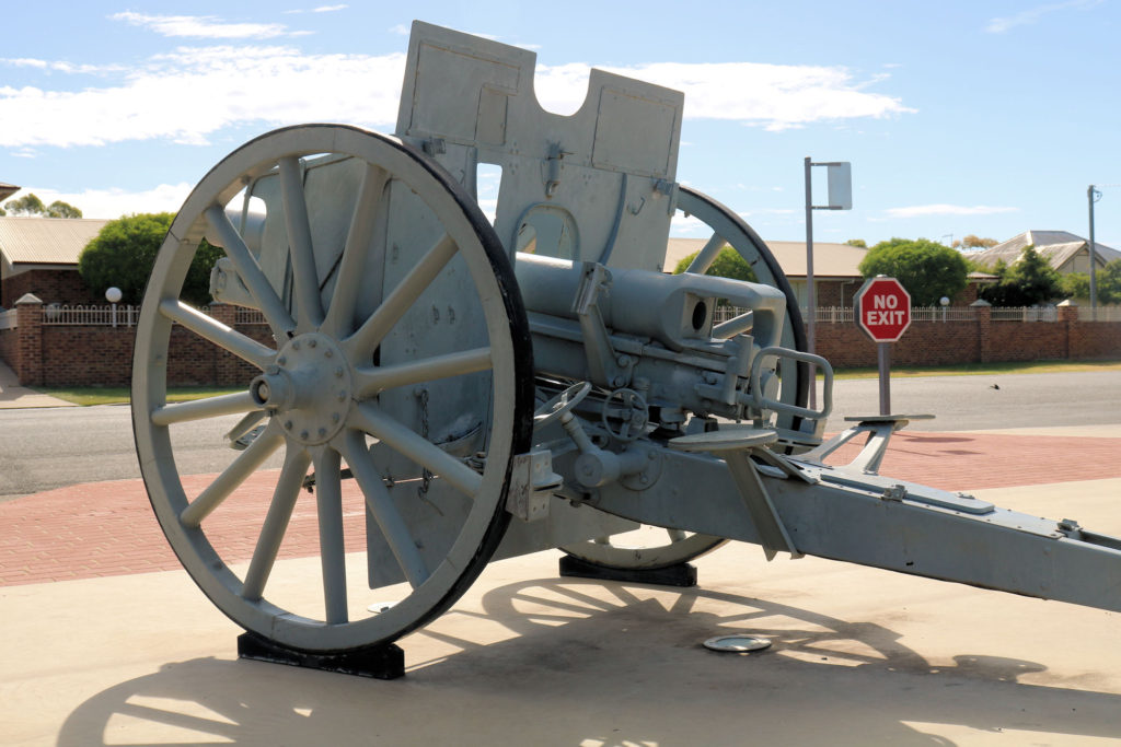 German 7.7 cm Feldkanone 96 Narrabri War Memorial