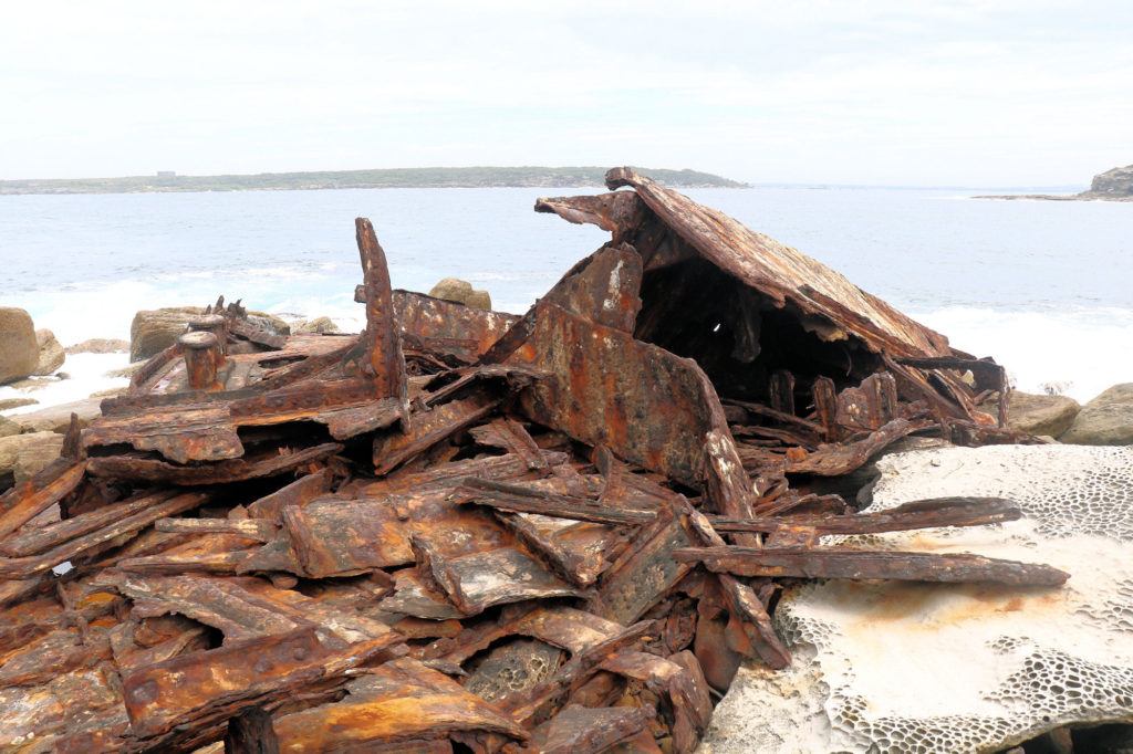 SS Minmi Wreckage Strewn Over the Rocks