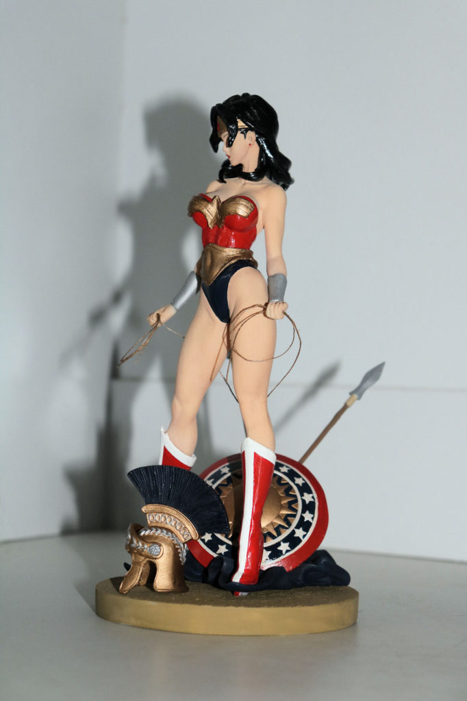 Wonder Woman Scale Model Figure