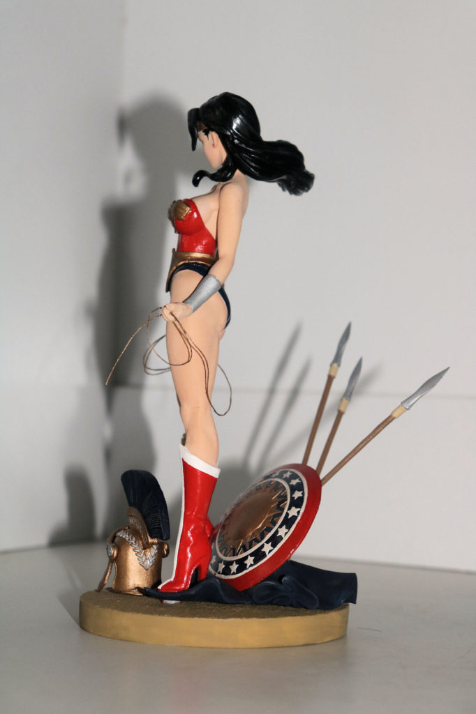 Wonder Woman Scale Model Figure