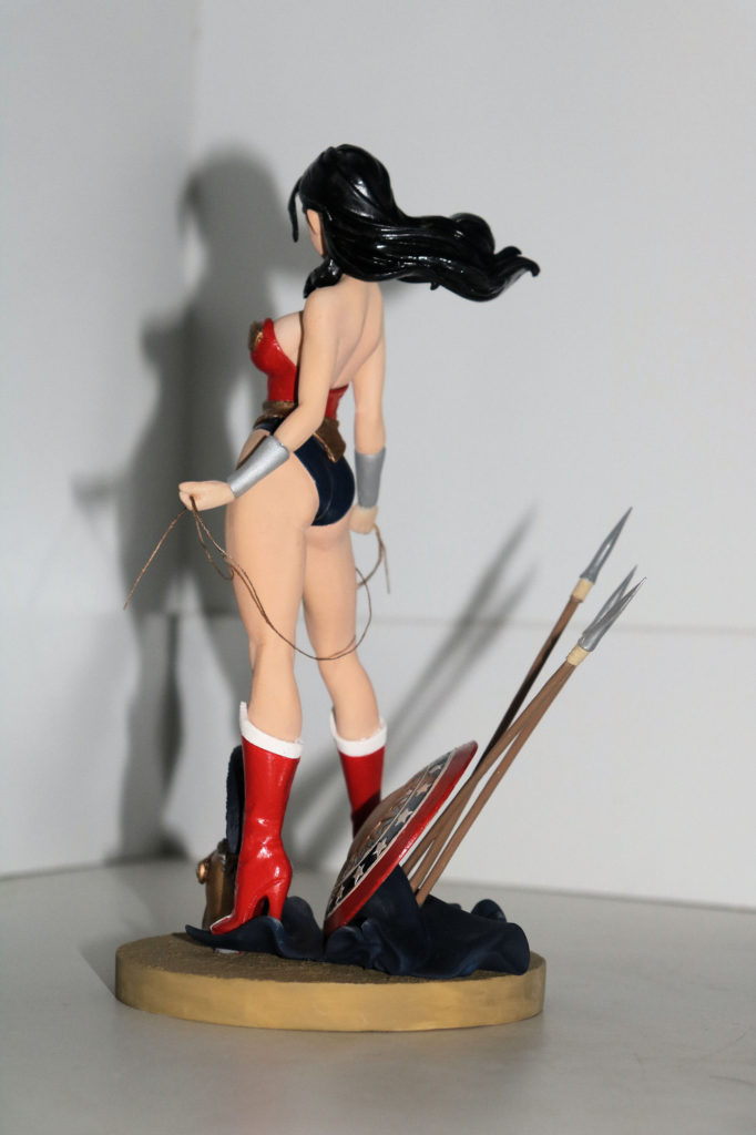 Wonder Woman Scale Model Figure