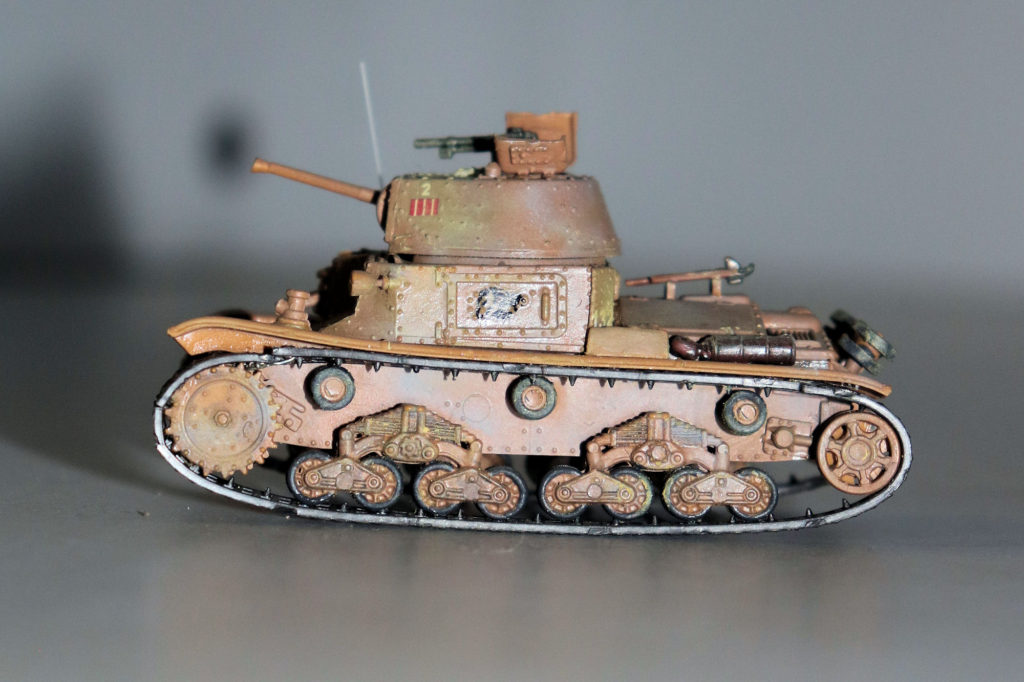 Carro Armato M 13/40 Scale Model 1/72 Scale