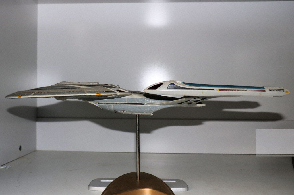 'USS Enterprise NCC 1701 E Scale Model by AMT/ERTL 1/1400 Scale