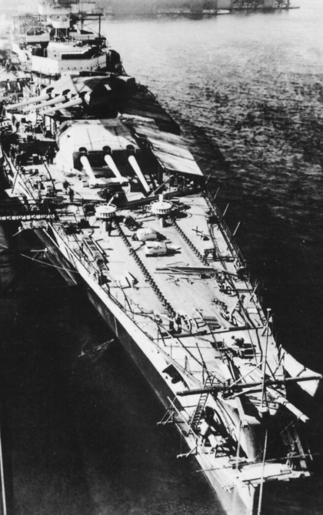 Scharnhorst fitting out