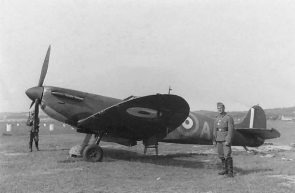 A Luftwaffe captured Supermarine Spitfire-MkI in France 1940