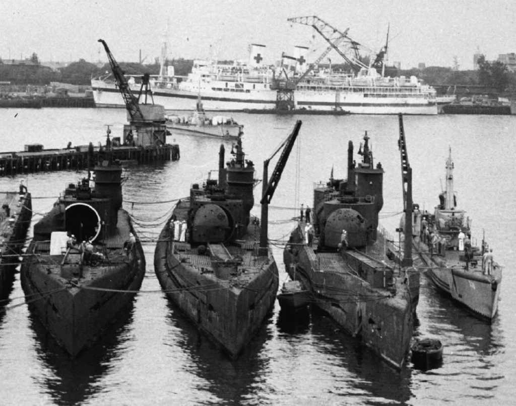 Two I-400-class submarines and I-14 (right)