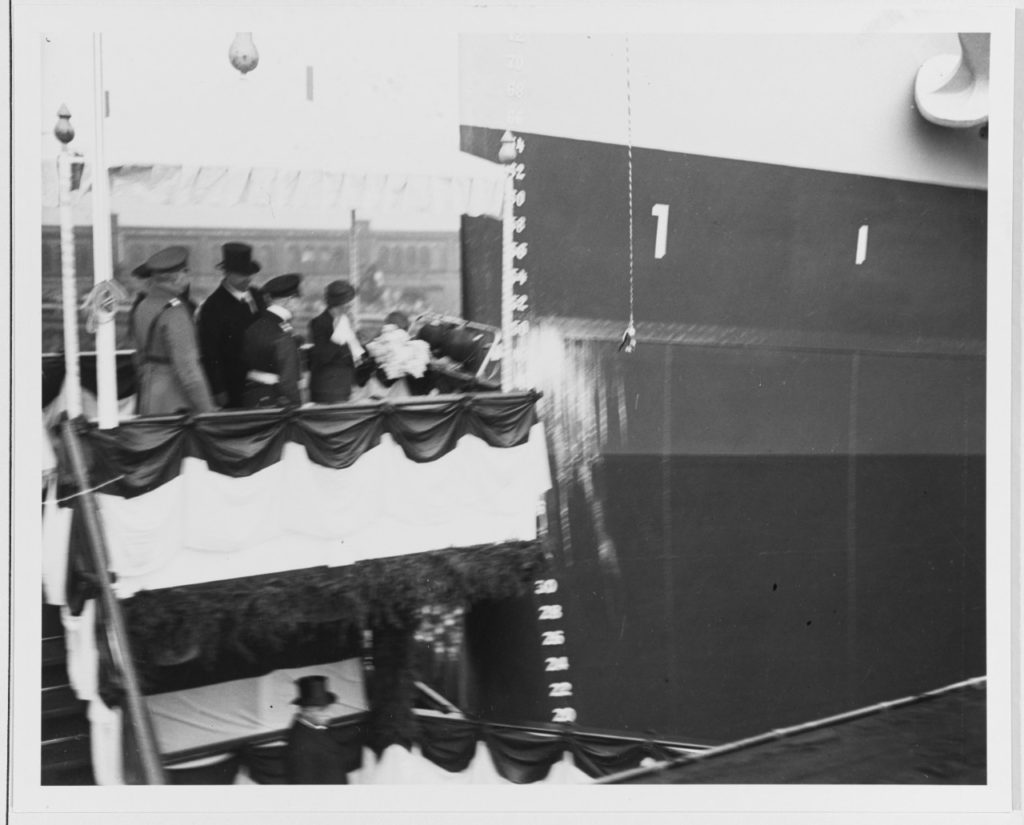 Admiral Scheer Being Launched