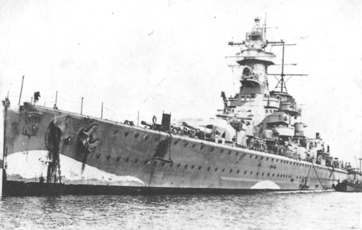 December 14, 1939 Admiral Graf Spee at Montevideo