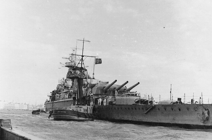 December 14, 1939 Admiral Graf Spee at Montevideo