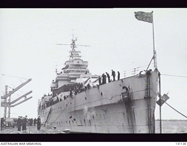 HMAS Shropshire carrying returning troops of the Australian victory contingent, berths at Prince's Pier 22 Aug 1946