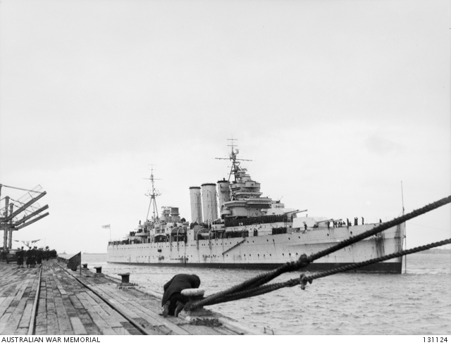 HMAS Shropshire carrying returning troops of the Australian victory contingent, berths at Prince's Pier 22 Aug 1946