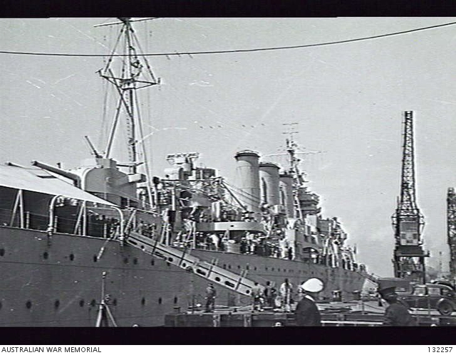 HMAS Shropshire Kings Jetty Portsmouth with the Australian victory contingent, 1946