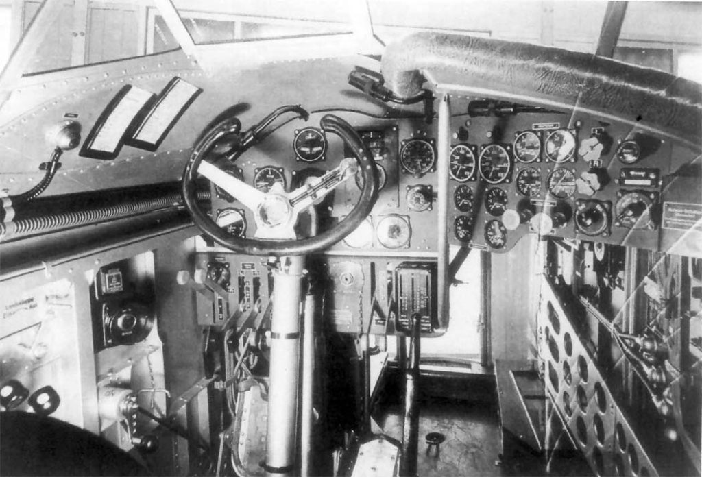 Dornier Do 23 Cockpit