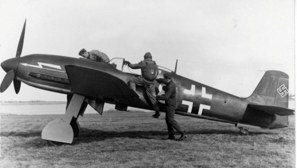 Heinkel He 100