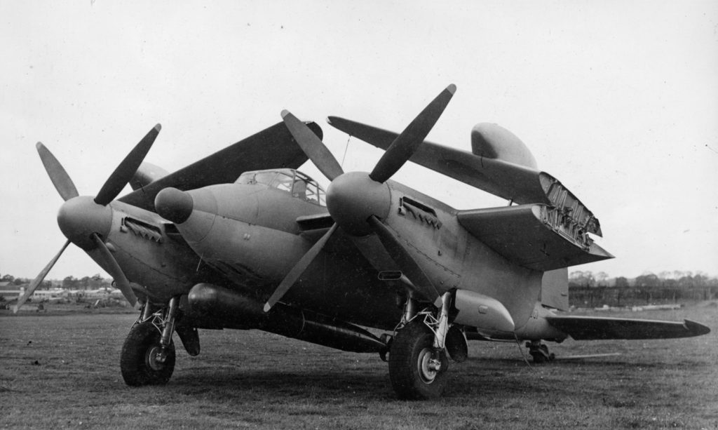 De Havilland DH98 Sea Mosquito TR33 LR387 at Hatfield 12th June 1945