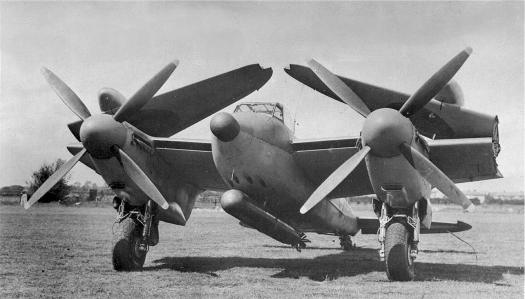 De Havilland DH98 Sea Mosquito TR33 LR387 at Hatfield 12th June 1945