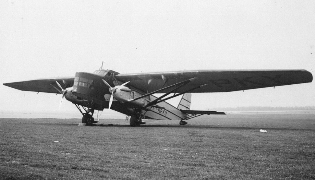 Farman F.220-0 F-APKY